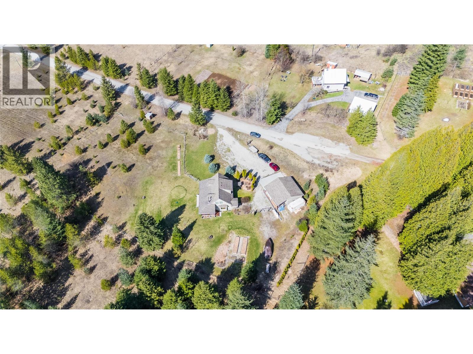 955 Cedar Brae Road, Castlegar
