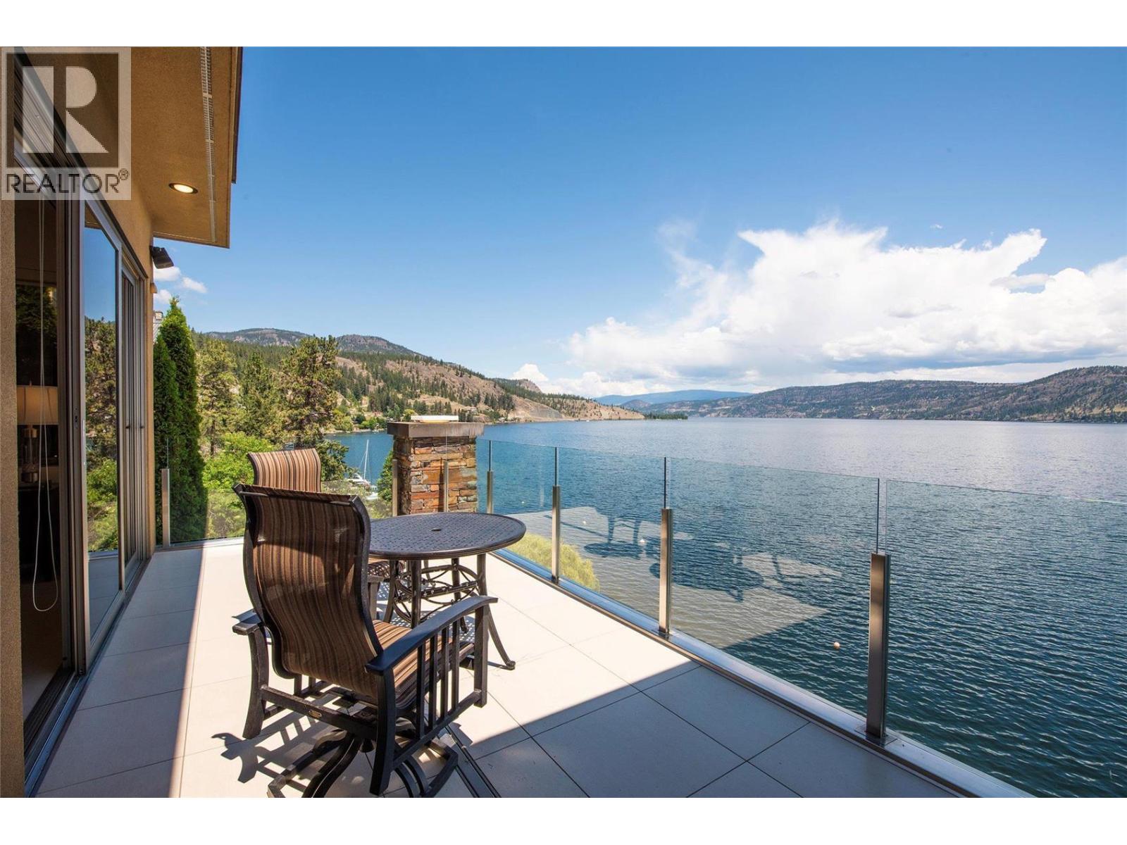 901 Westside Road S Unit# 6, West Kelowna