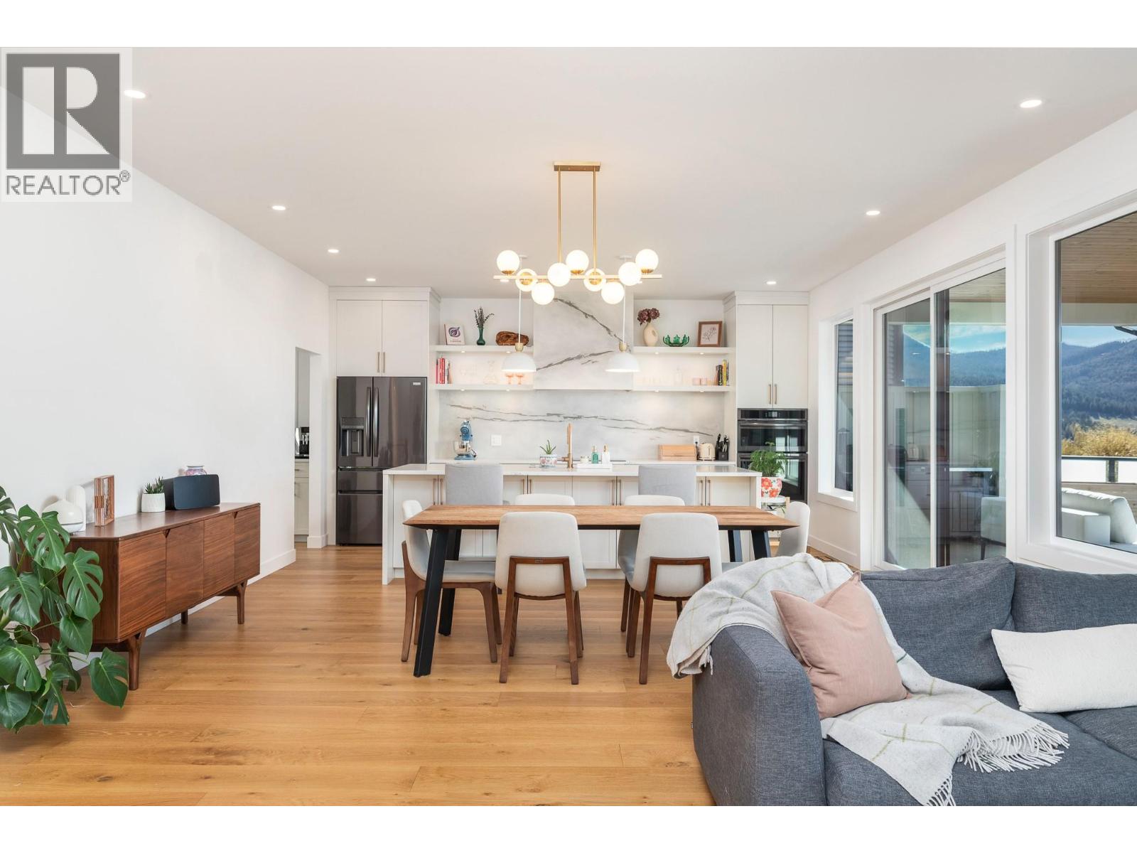 7155 Apex Drive, Vernon