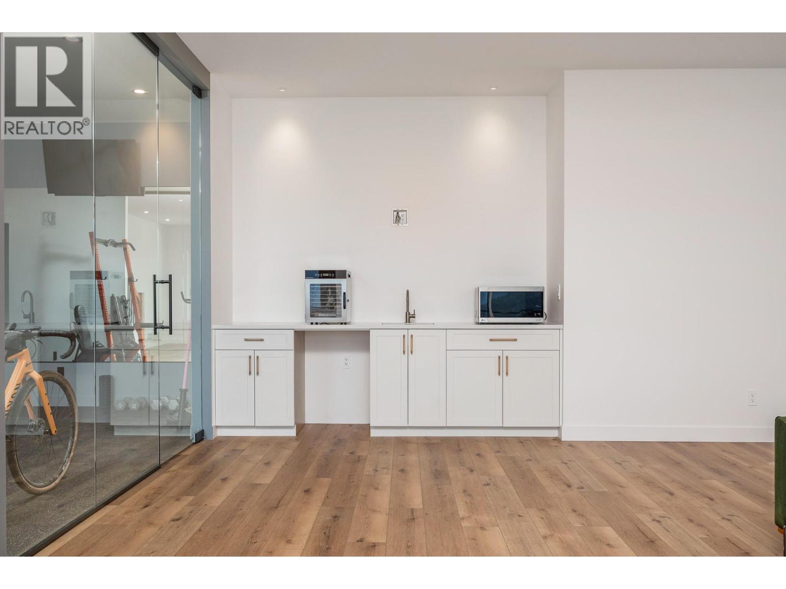 7155 Apex Drive, Vernon