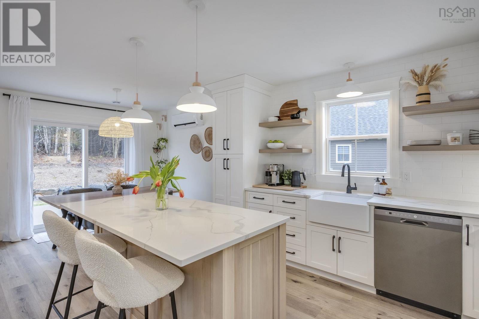 Property 32 of 37 of 169 Rivercrest Lane