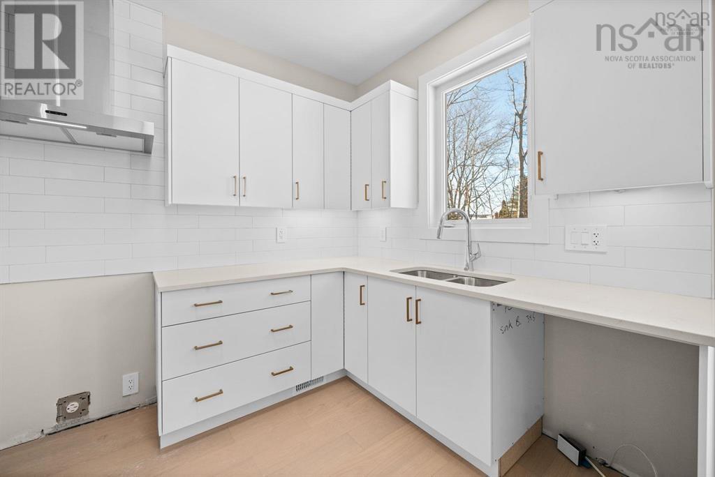 Property 38 of 45 of 5 Pearlgarden Close