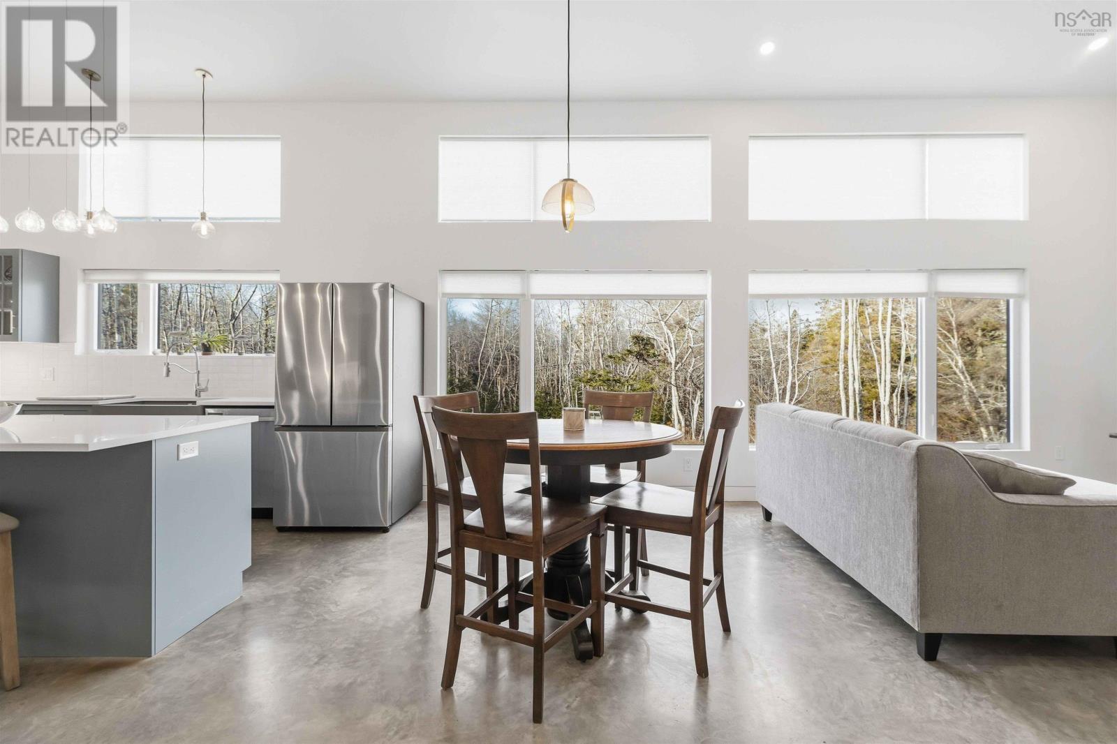 Property 26 of 50 of 87 Golden Horizon Drive