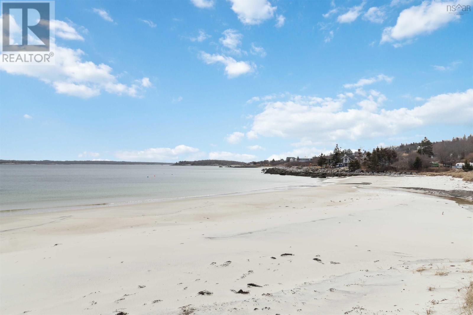 Property 48 of 50 of 87 Golden Horizon Drive