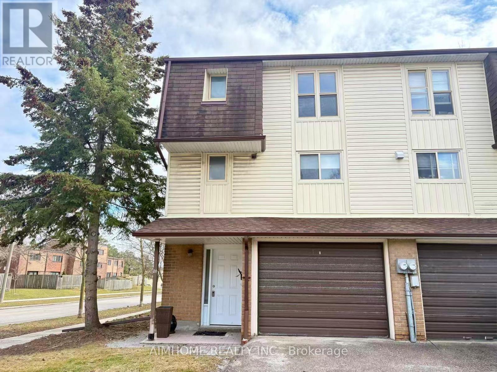 20 - 20 TOWNSEND ROAD