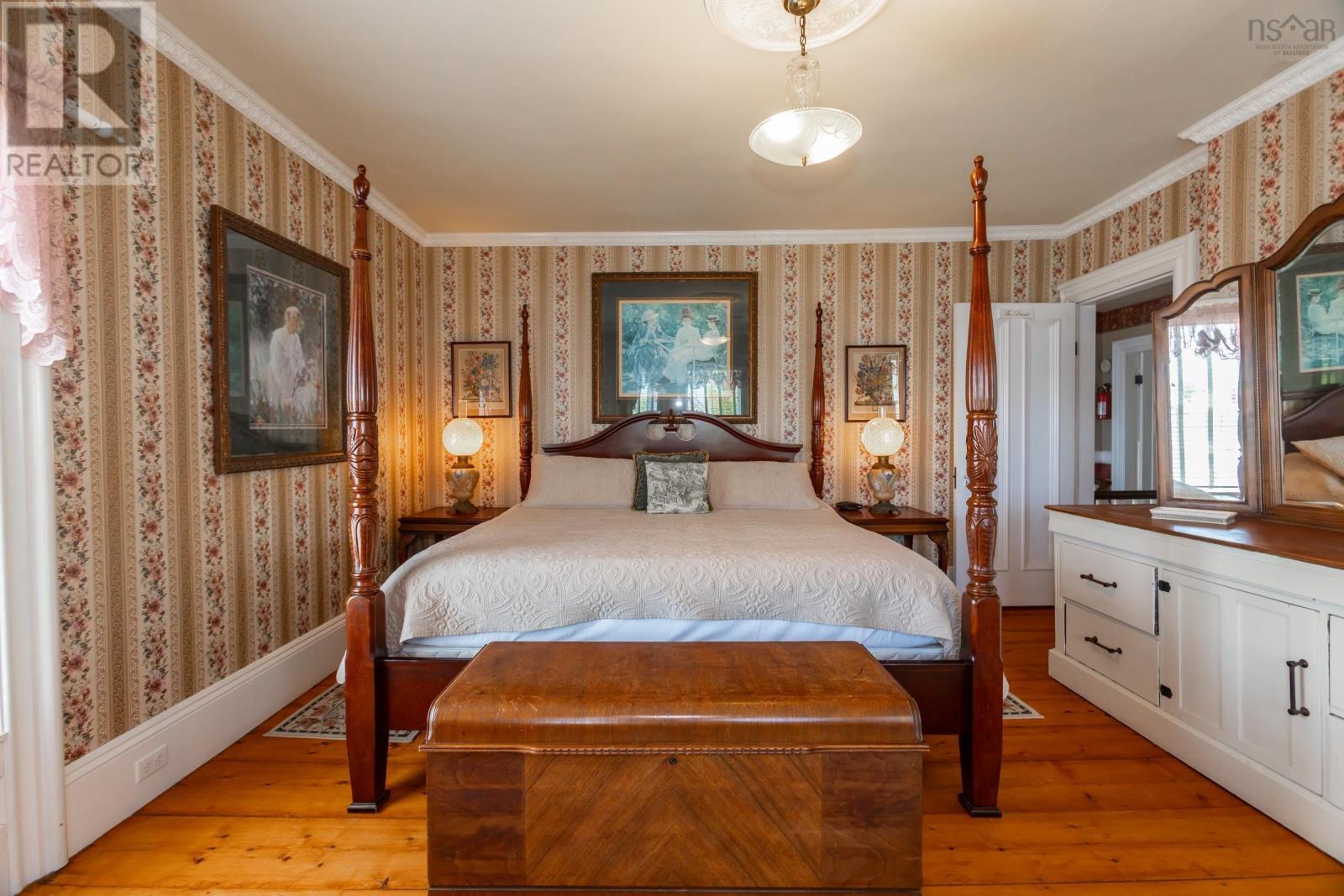 Property 2 of 50 of 5287 Granville Road