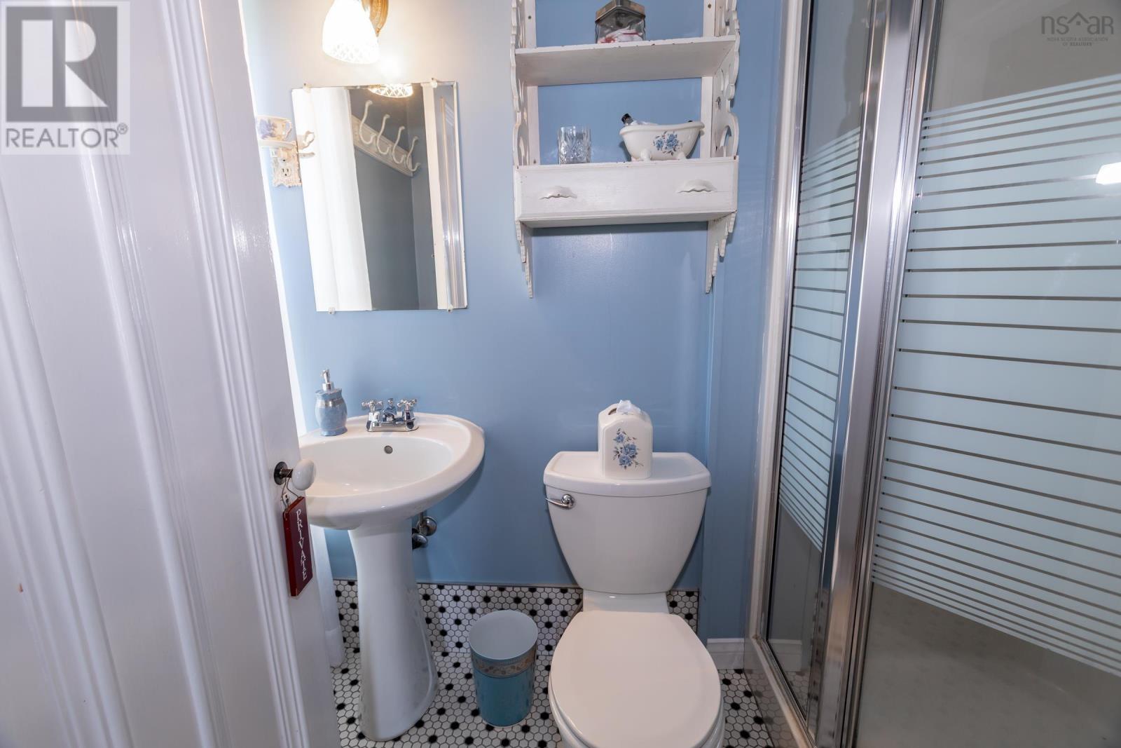 Property 27 of 50 of 5287 Granville Road