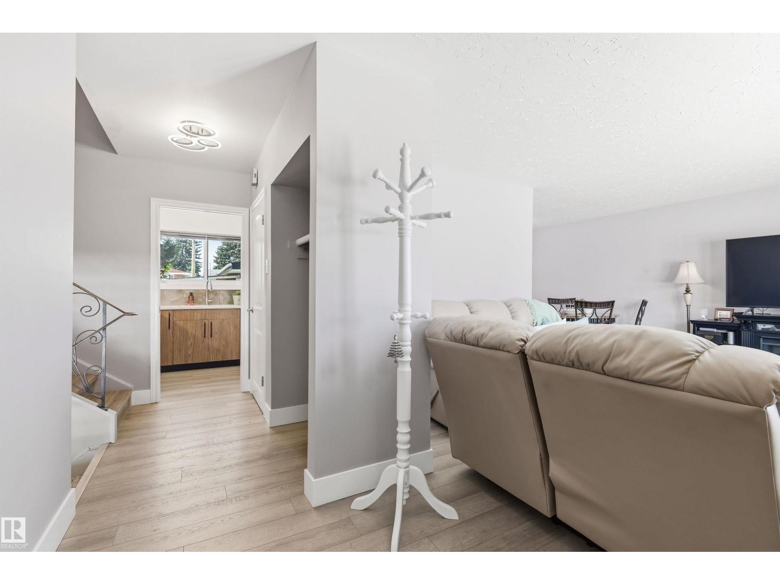 12904 95 ST NW, Edmonton