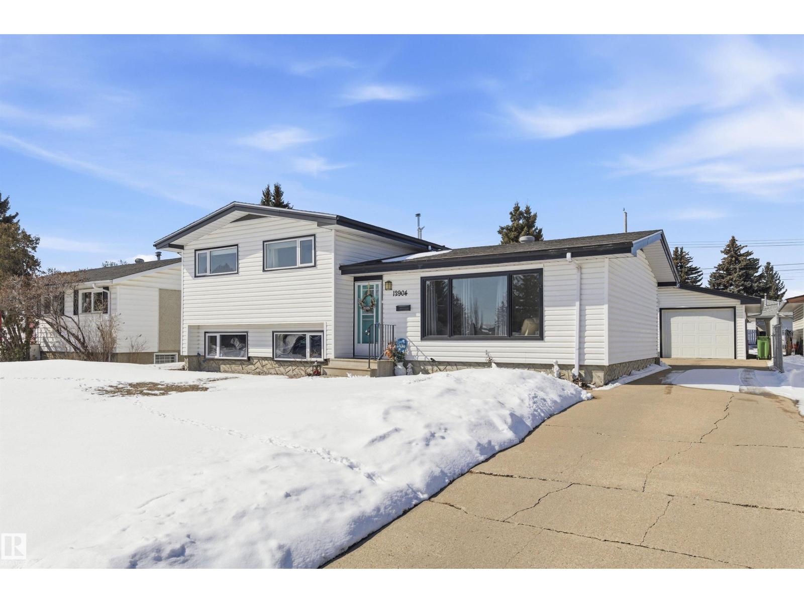 12904 95 ST NW, Edmonton