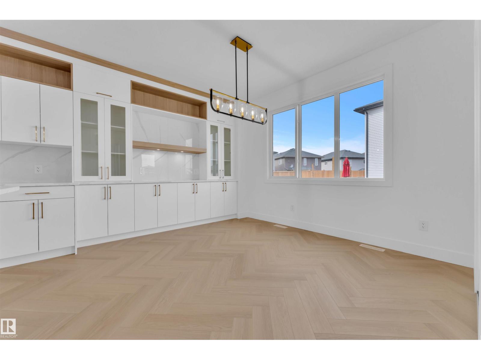 12 DALQUIST BA, Leduc