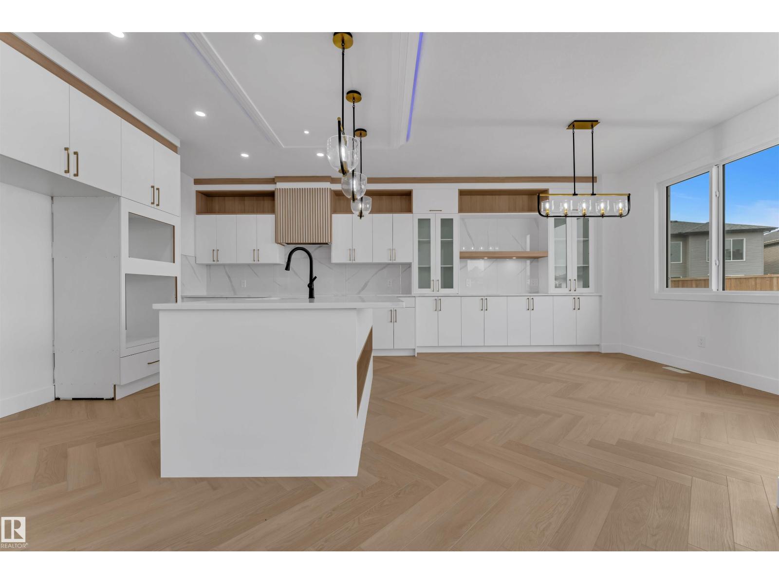 12 DALQUIST BA, Leduc