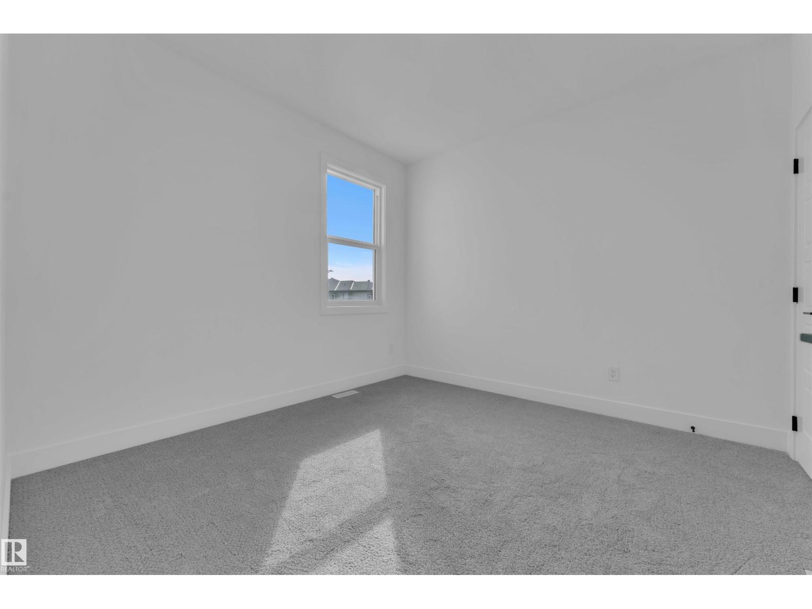 12 DALQUIST BA, Leduc