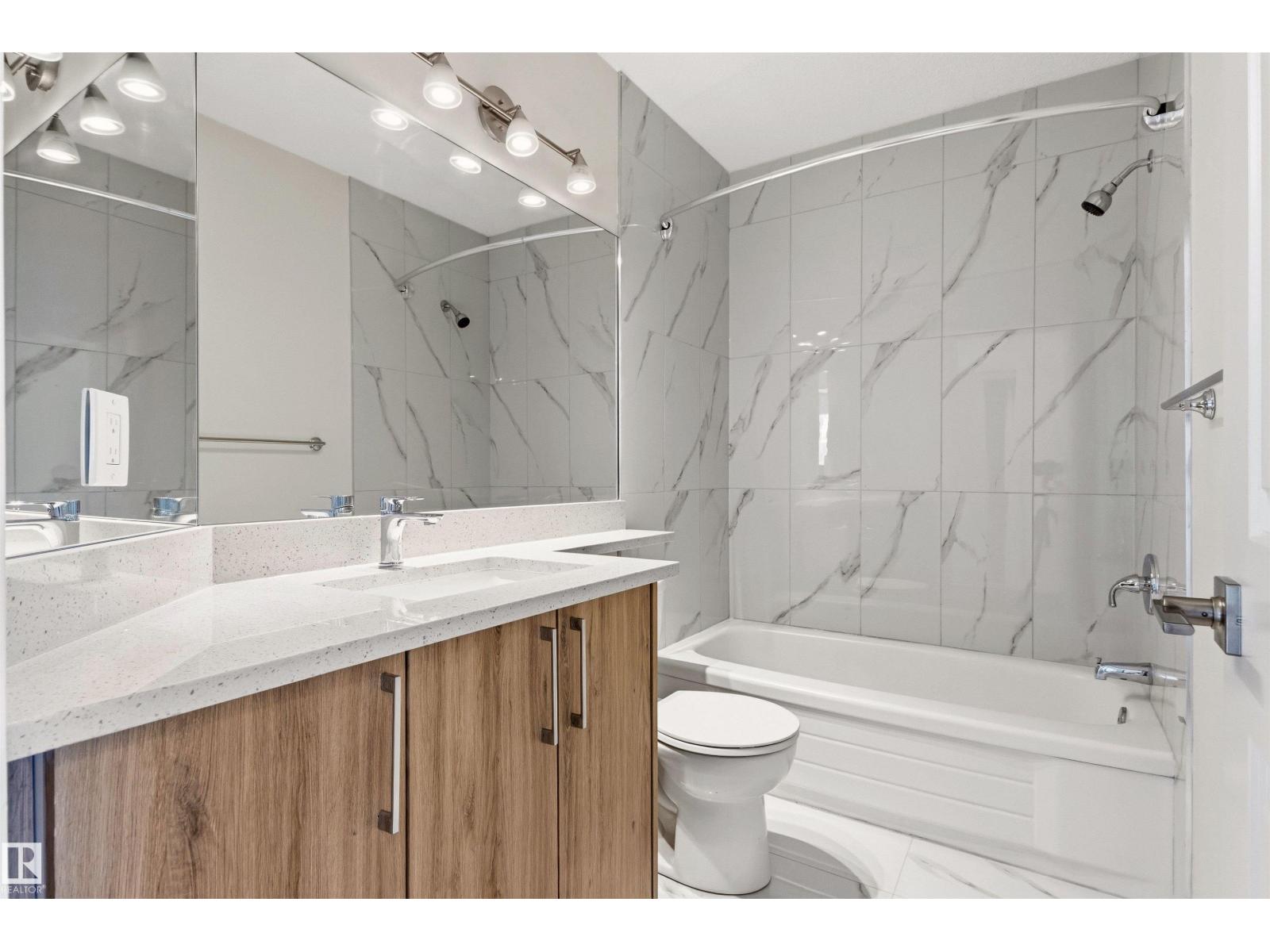 3668 31A ST NW, Edmonton