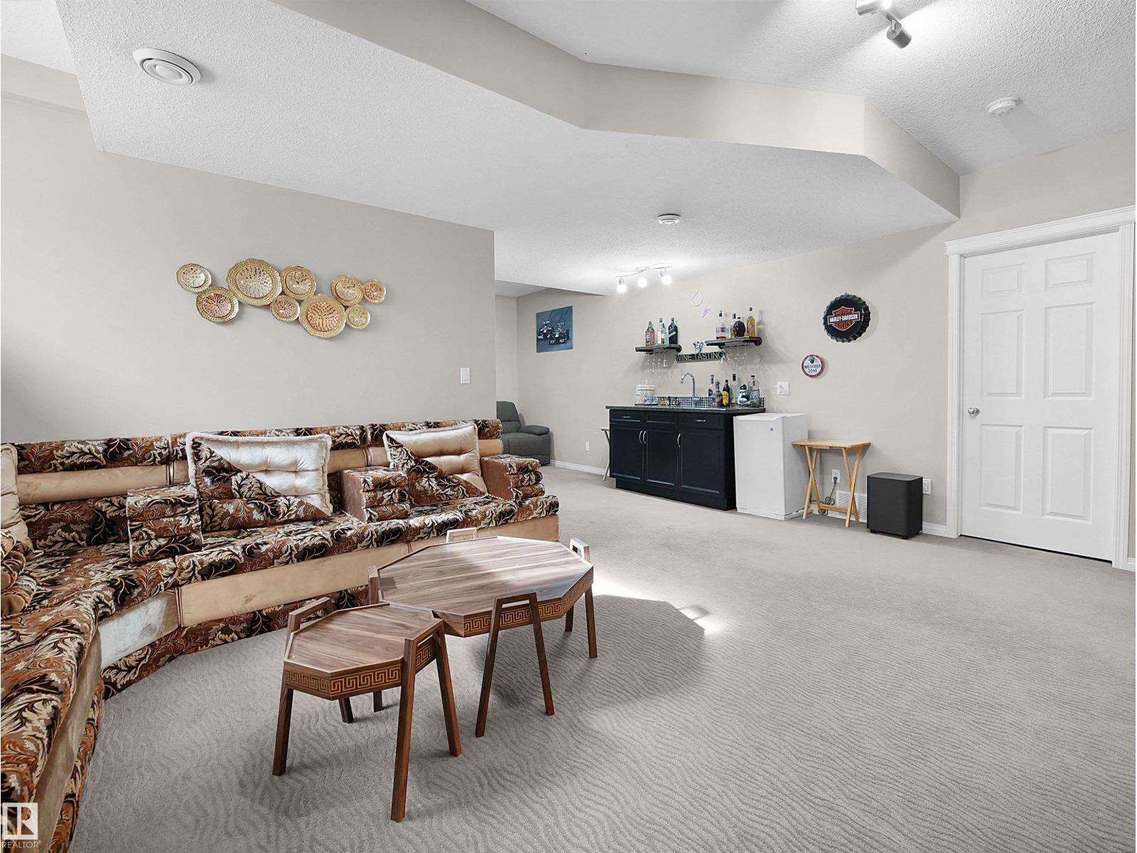 2422 WARRY PL SW SW, Edmonton