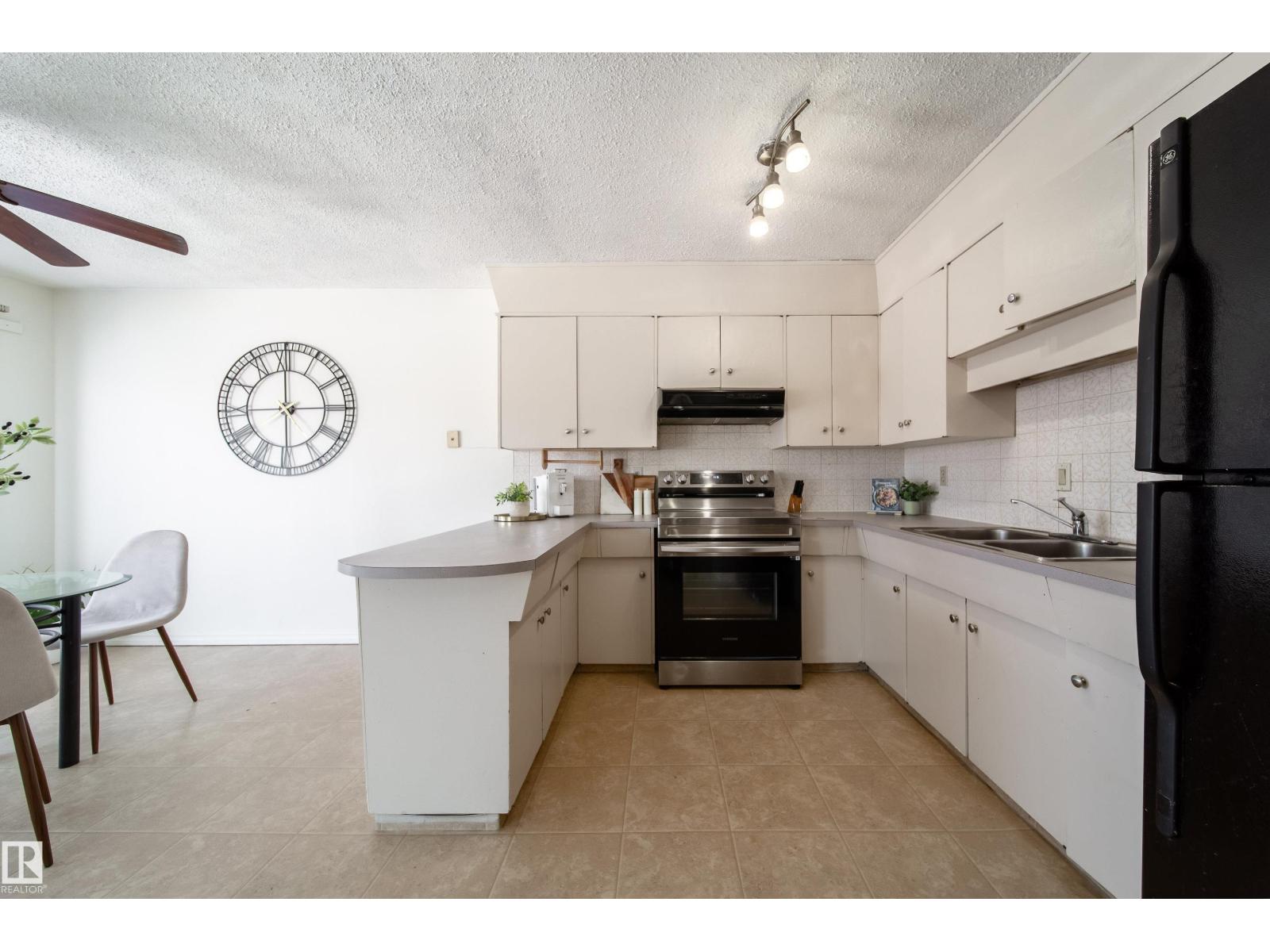 3518 78 ST NW, Edmonton