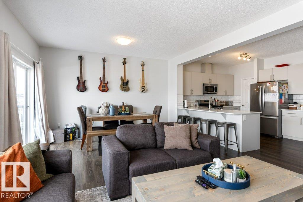 9939 222 ST NW, Edmonton