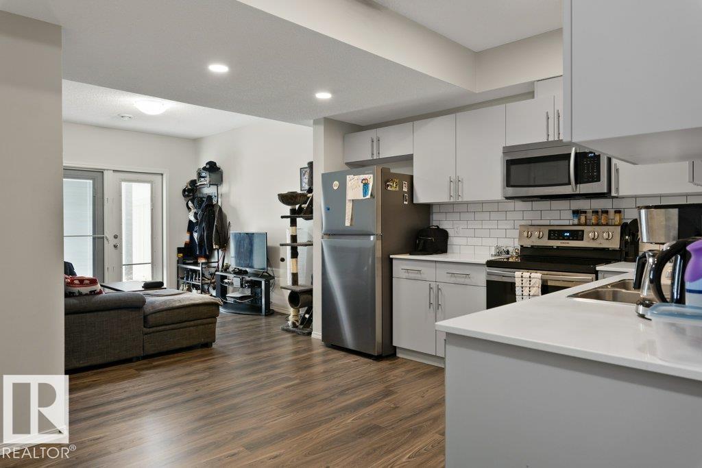 9939 222 ST NW, Edmonton