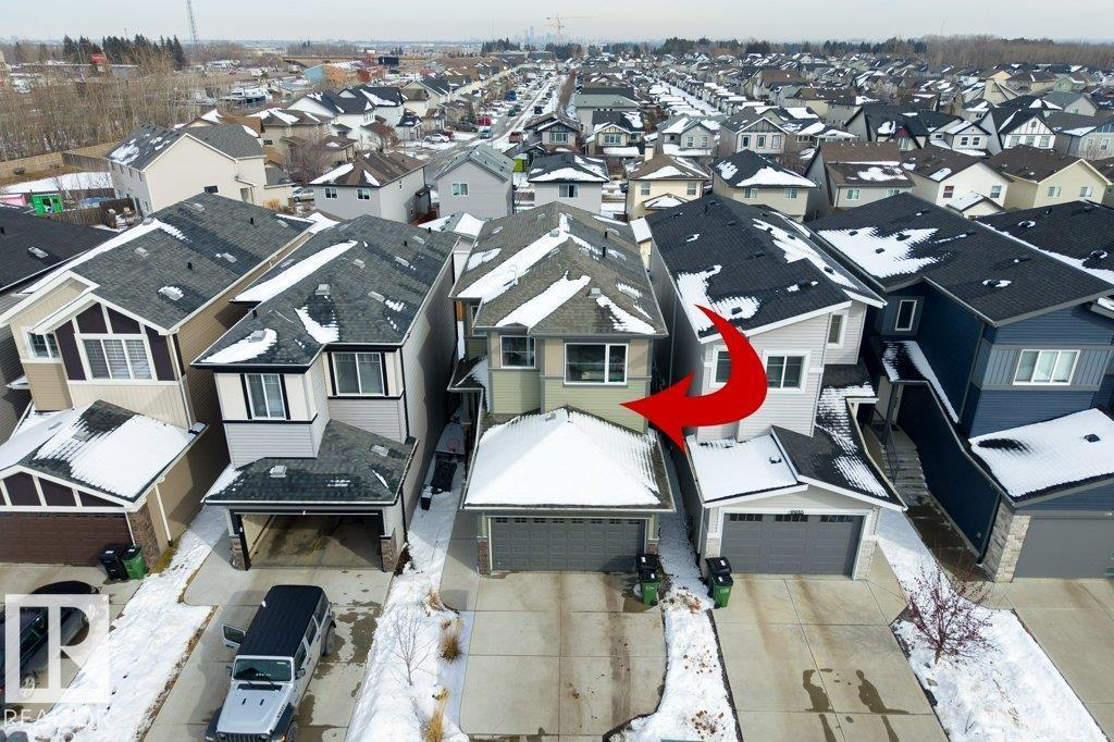 9939 222 ST NW, Edmonton