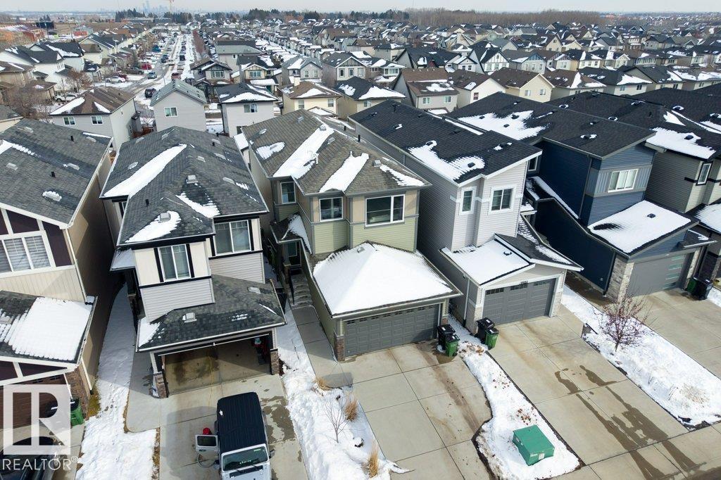 9939 222 ST NW, Edmonton