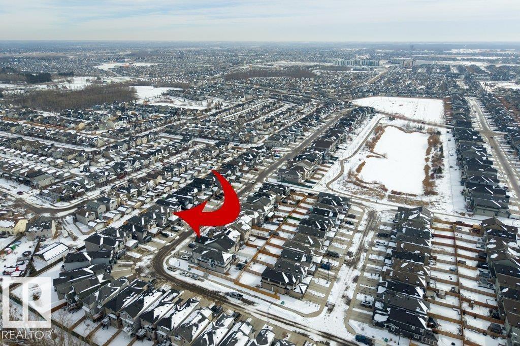 9939 222 ST NW, Edmonton