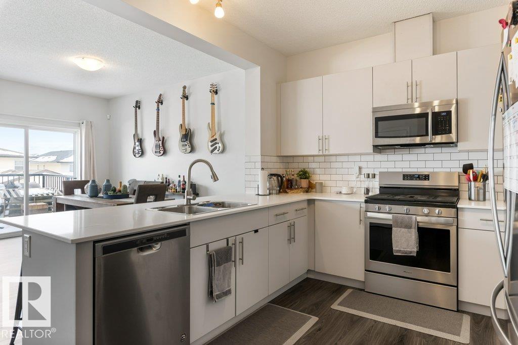 9939 222 ST NW, Edmonton