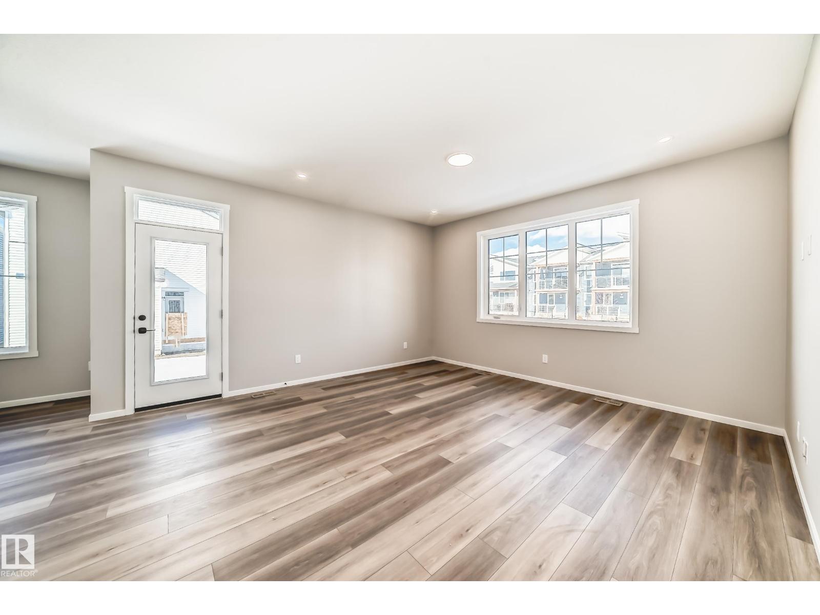 840 STILLWATER BV NW, Edmonton