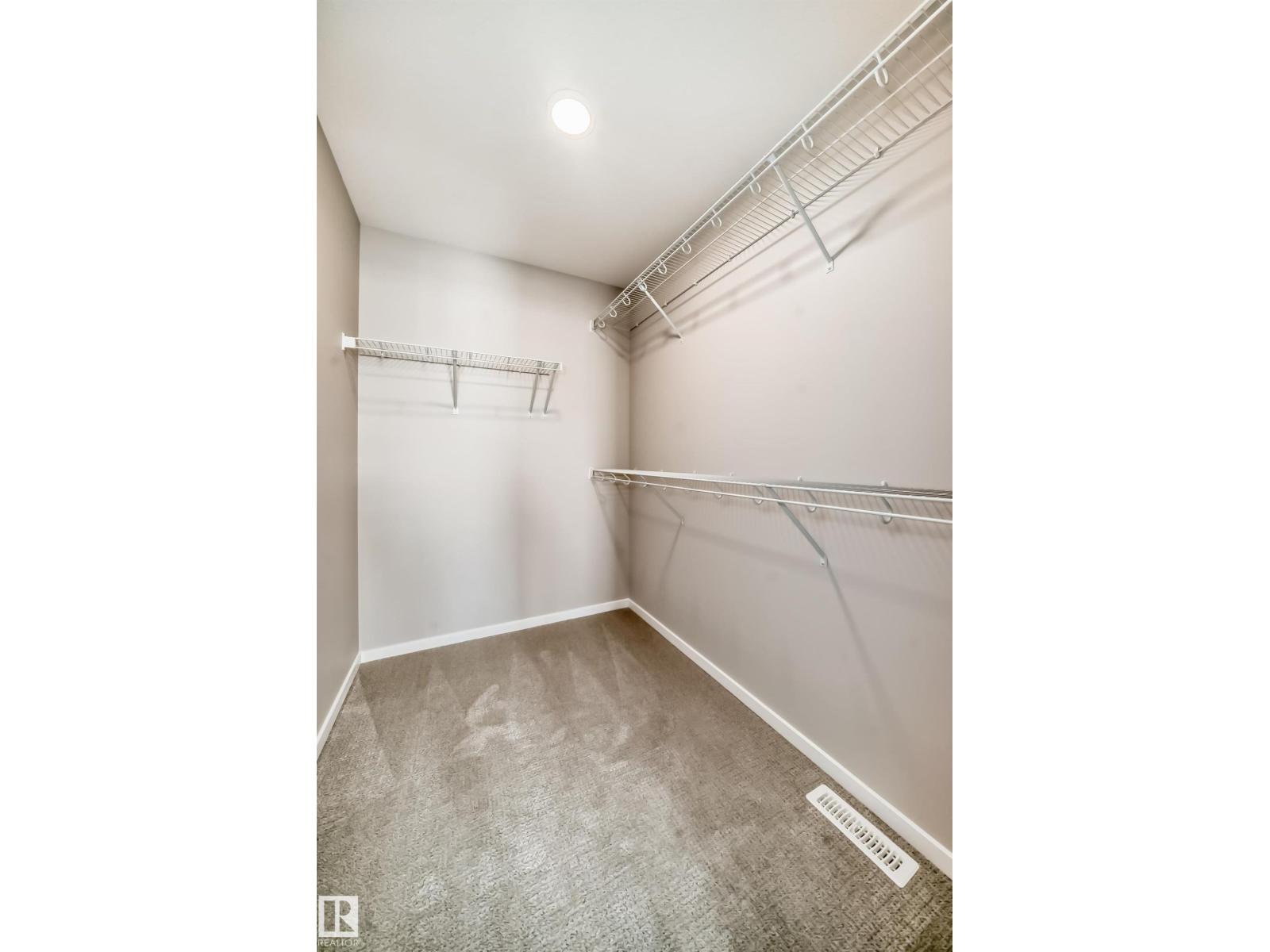 840 STILLWATER BV NW, Edmonton