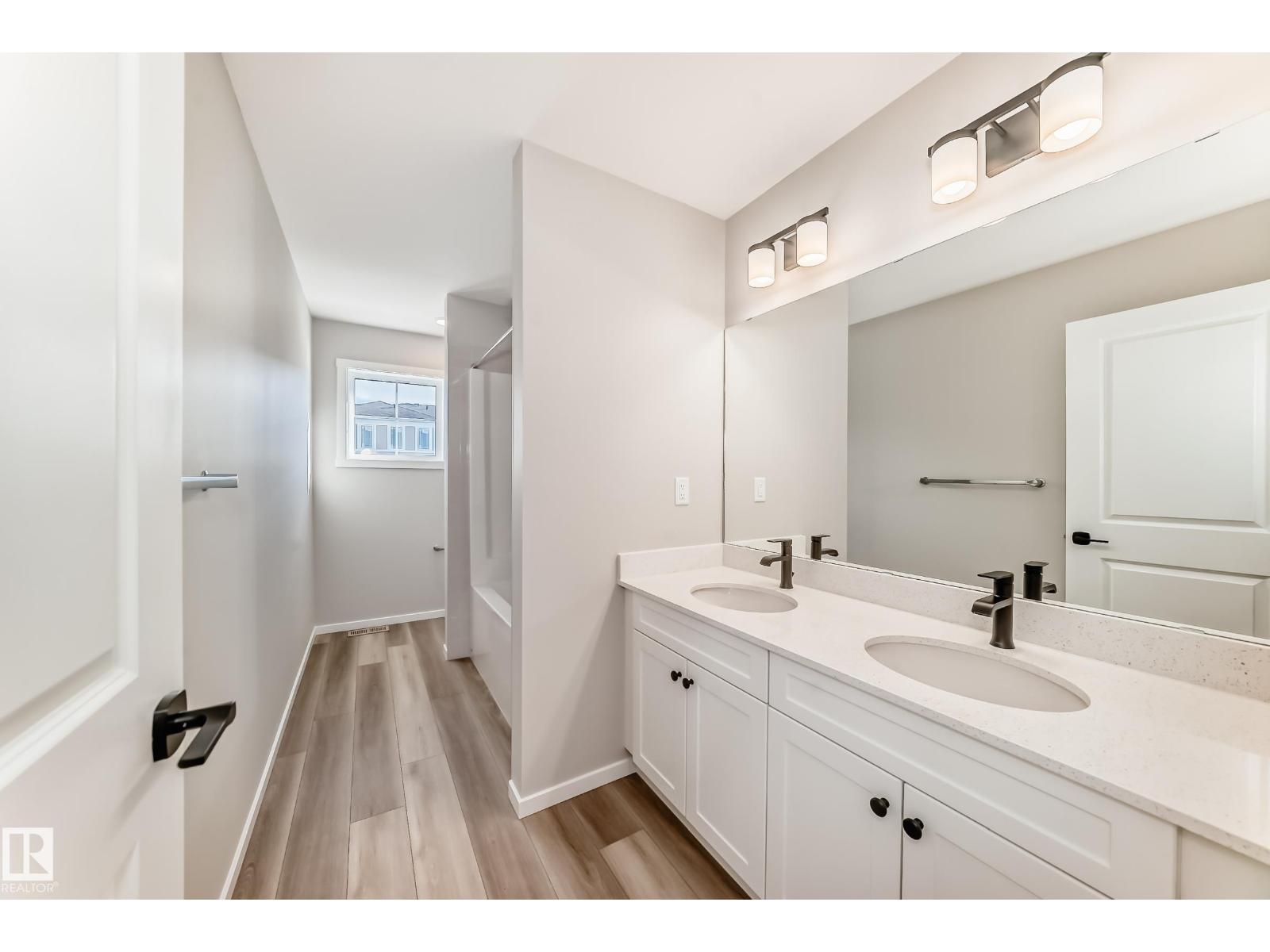 840 STILLWATER BV NW, Edmonton