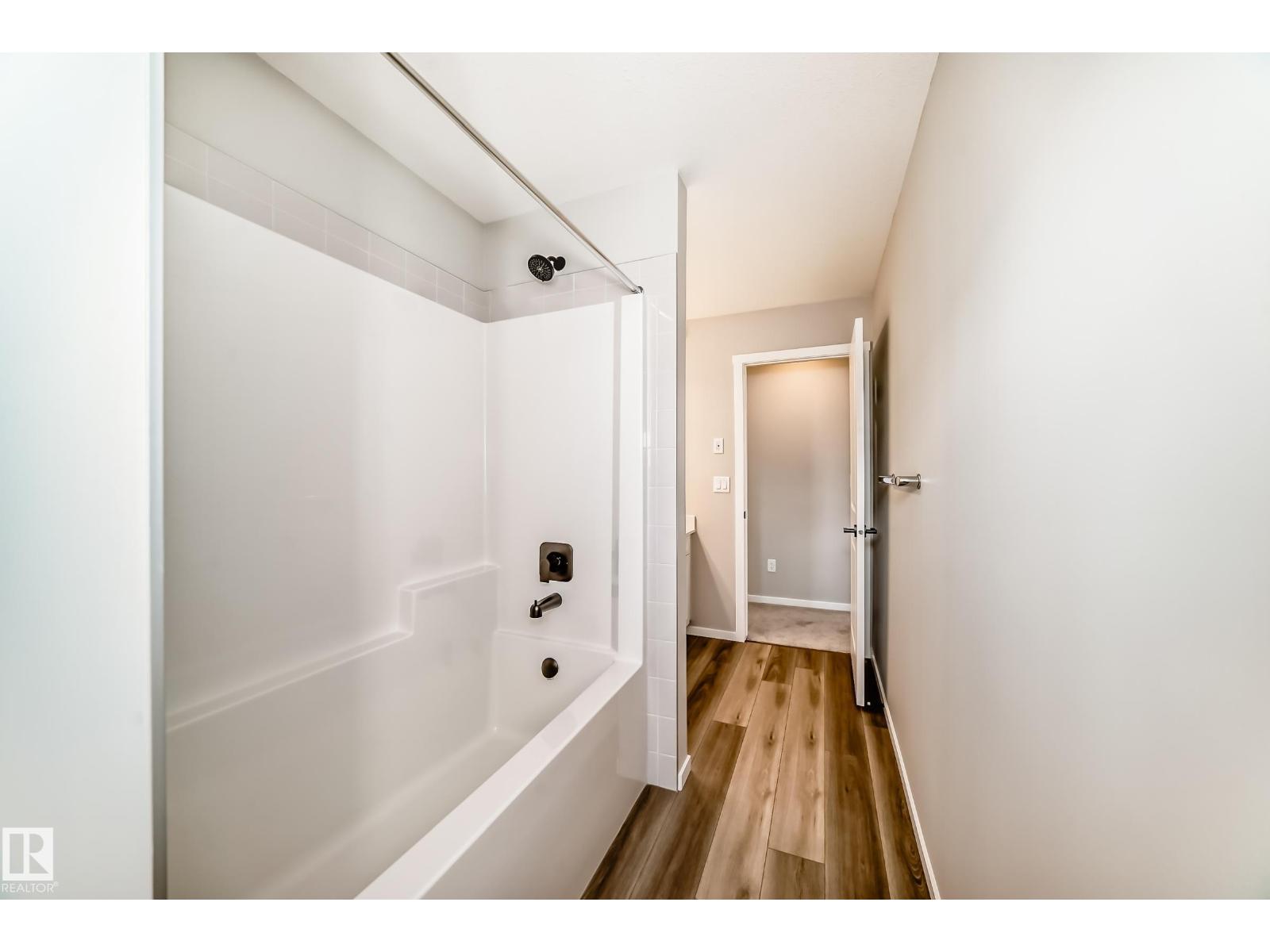 840 STILLWATER BV NW, Edmonton