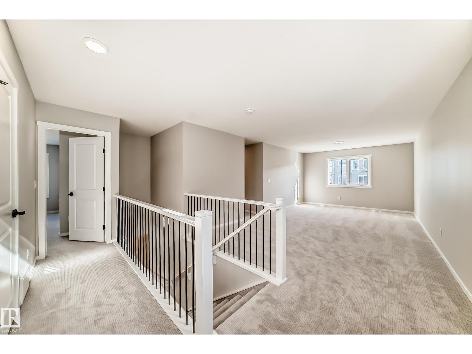 840 STILLWATER BV NW, Edmonton