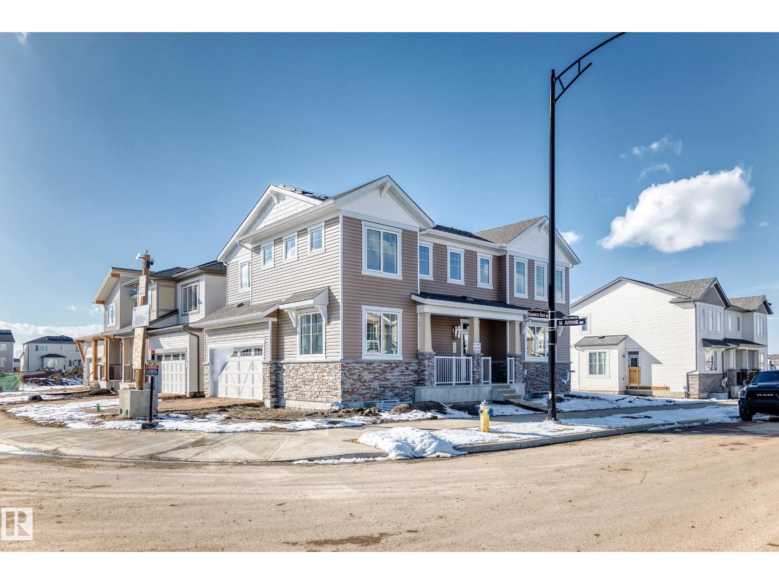 840 STILLWATER BV NW, Edmonton