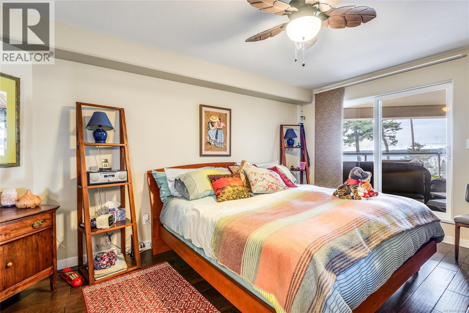 318 350 Island Hwy S, Campbell River