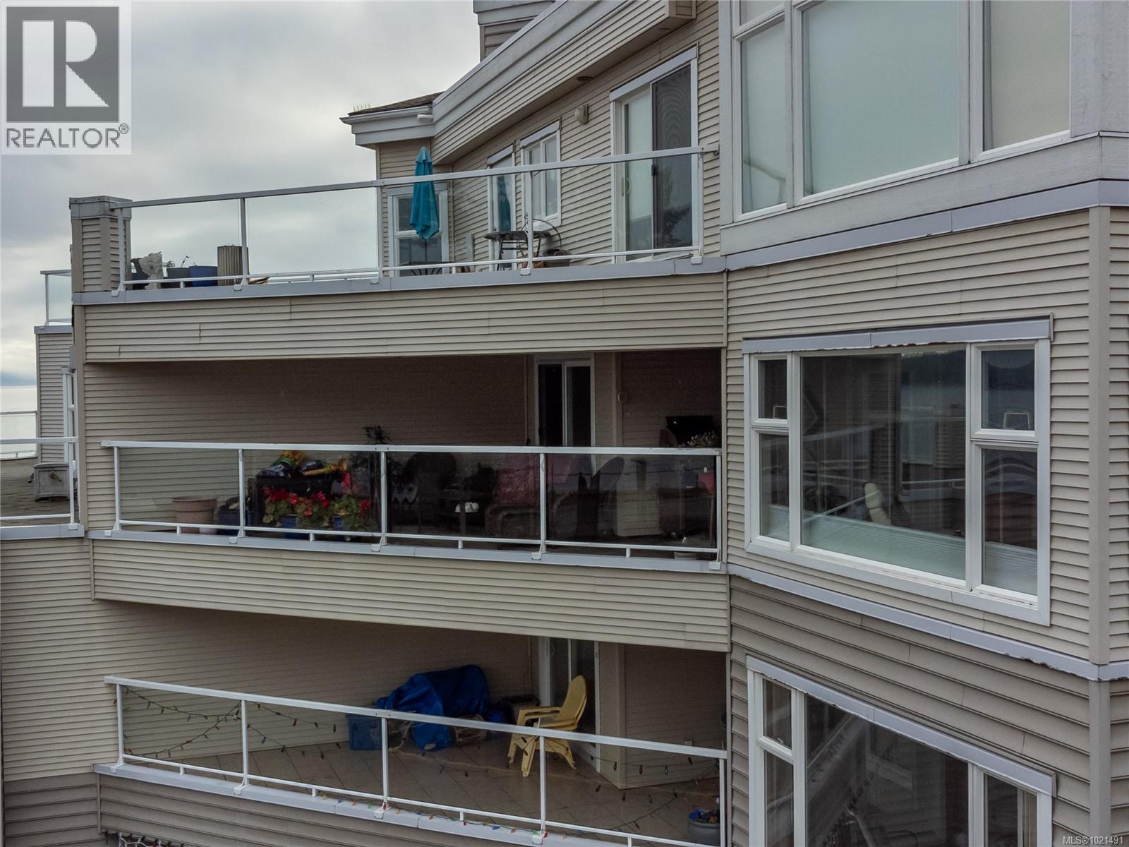 318 350 Island Hwy S, Campbell River