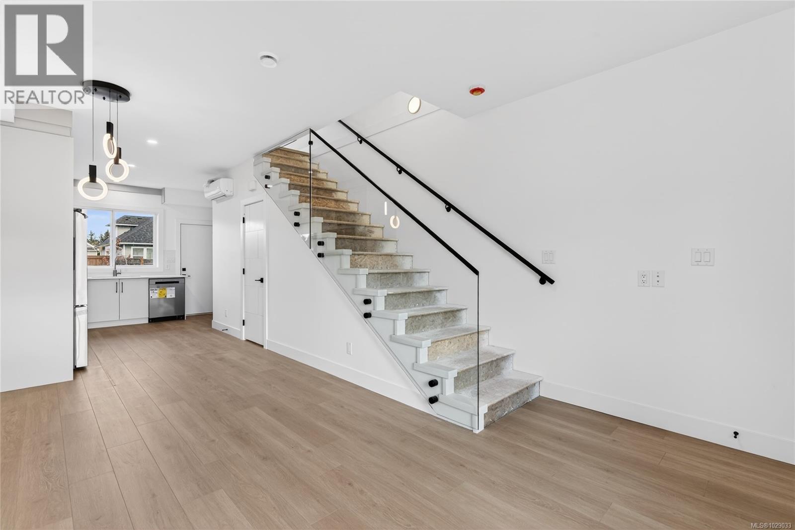 #4 704 BEAVER CREEK BLVD - 8