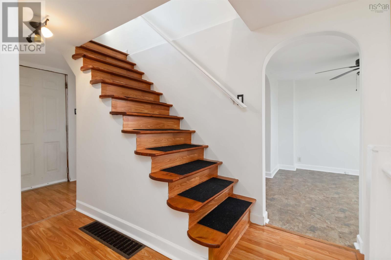 Property 36 of 50 of 4 Hayes Street