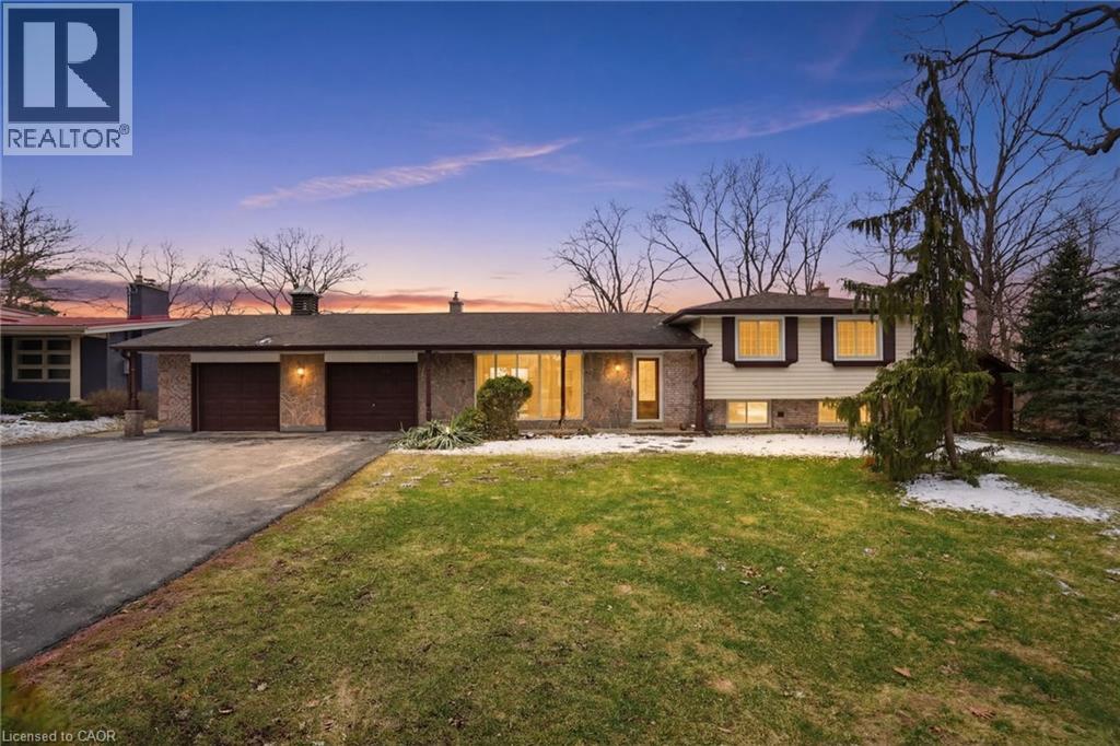 1 THORNCREST Boulevard