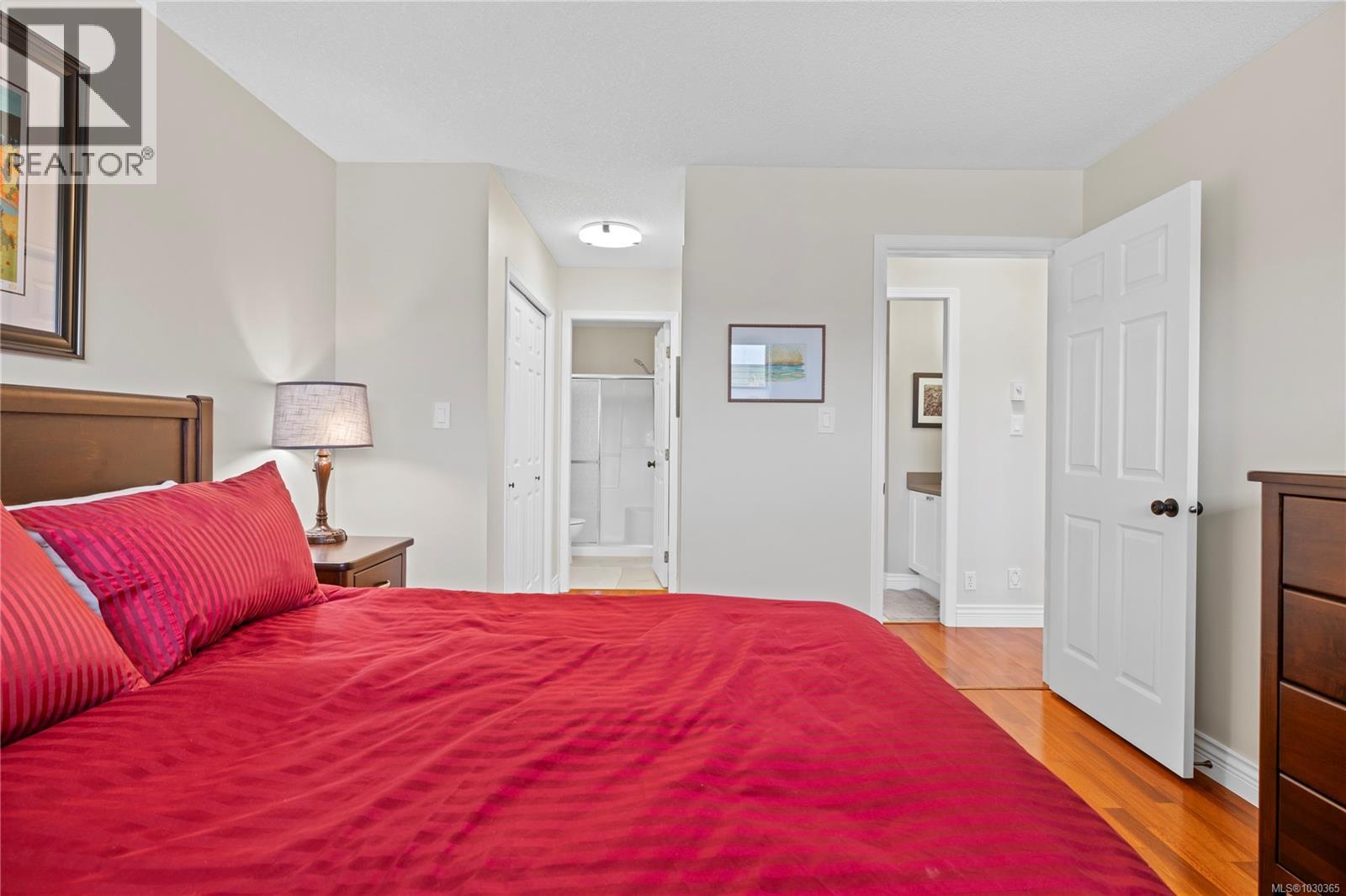 #207 273 MOILLIET ST S - 22