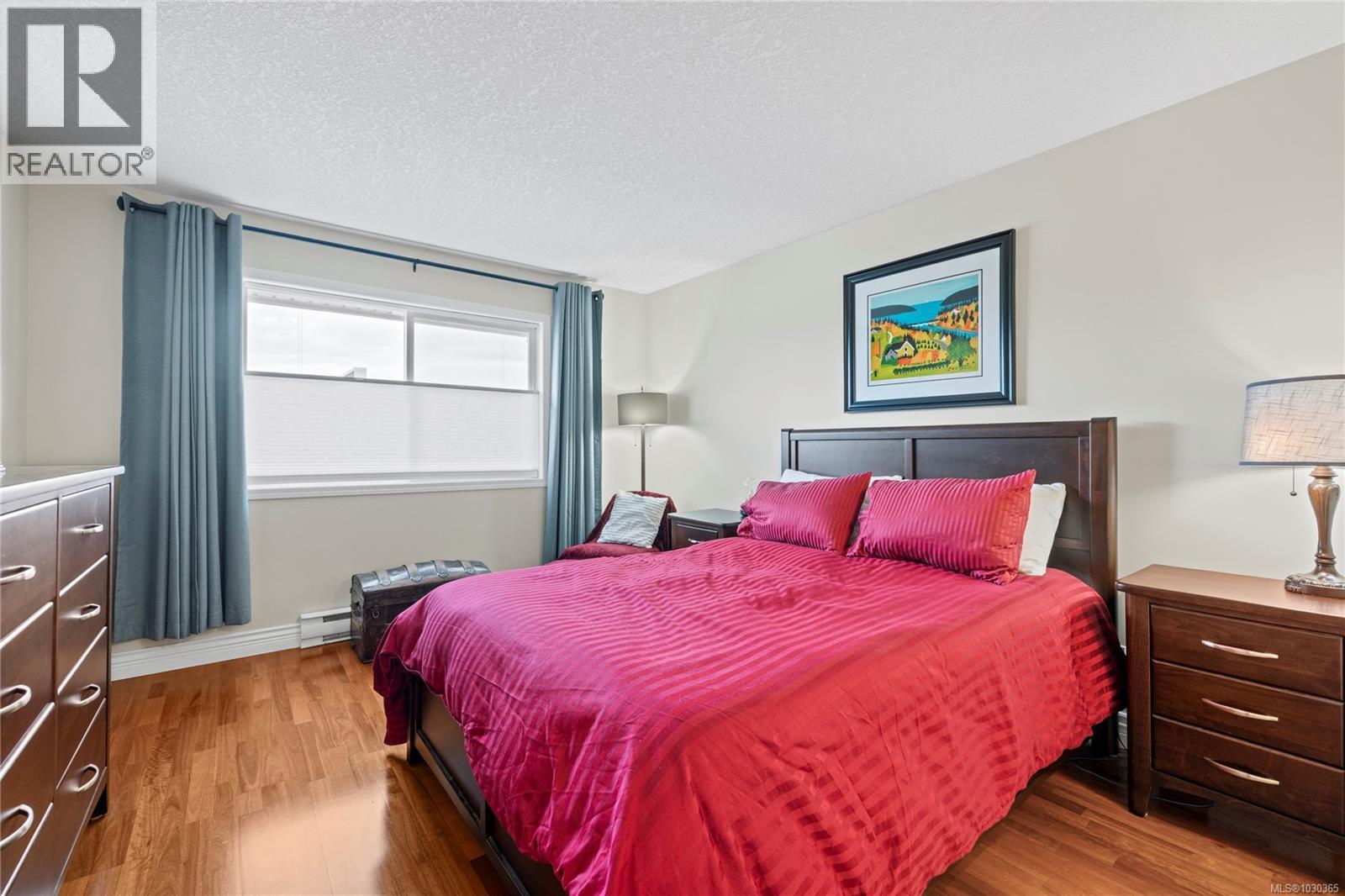 #207 273 MOILLIET ST S - 23