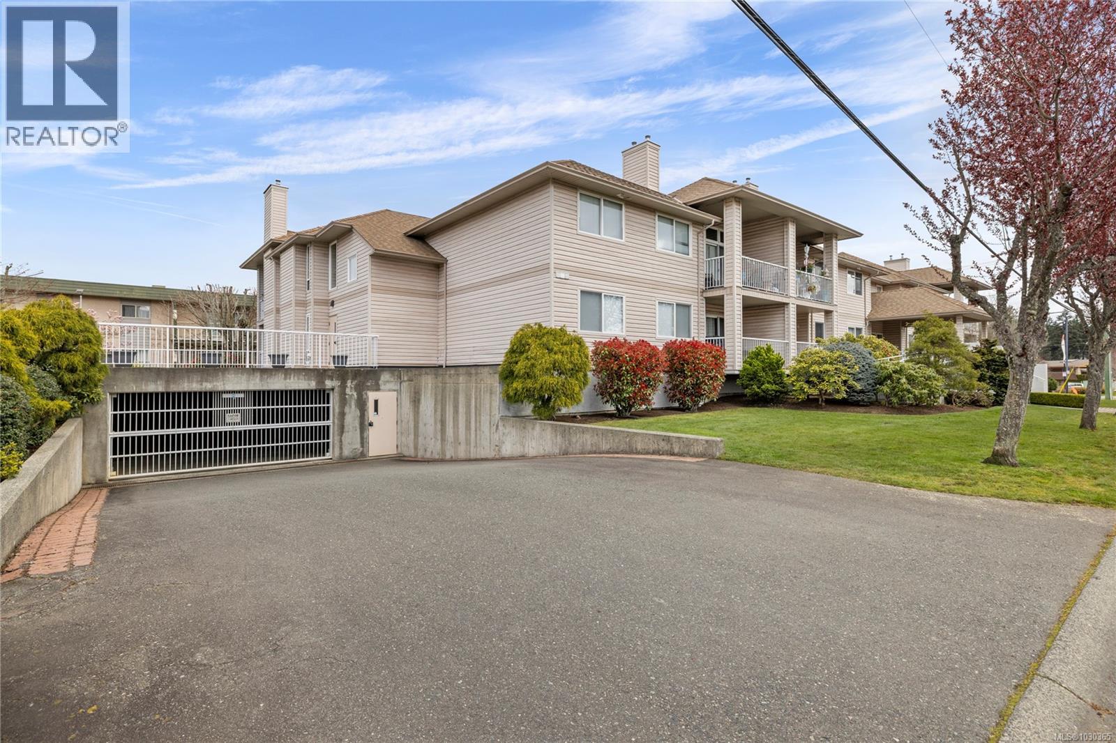 #207 273 MOILLIET ST S - 28