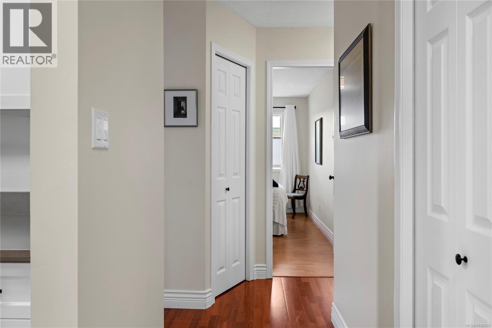 #207 273 MOILLIET ST S - 7