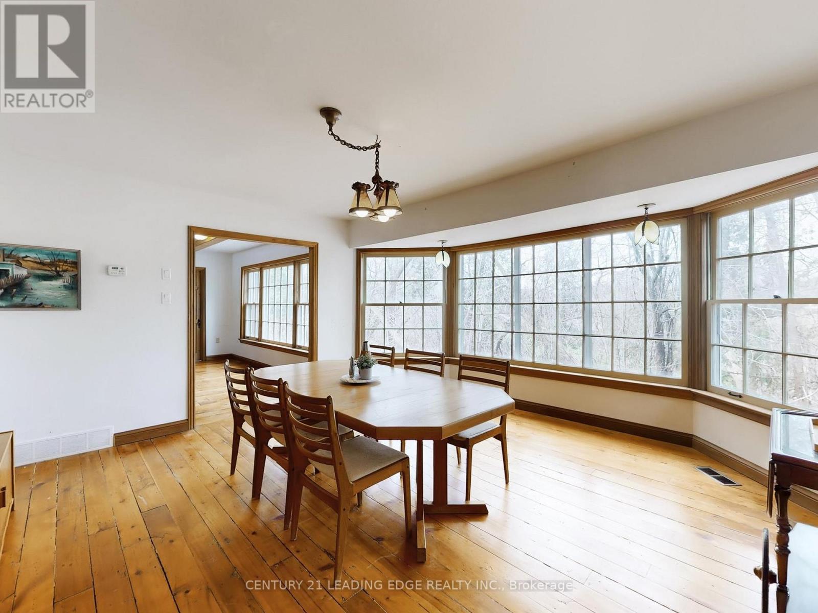26 CHURCH LANE - 18
