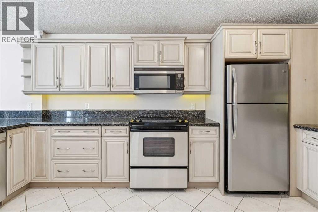 Single Family House for Sale in   Coachway Road SW Coach Hill Calgary 