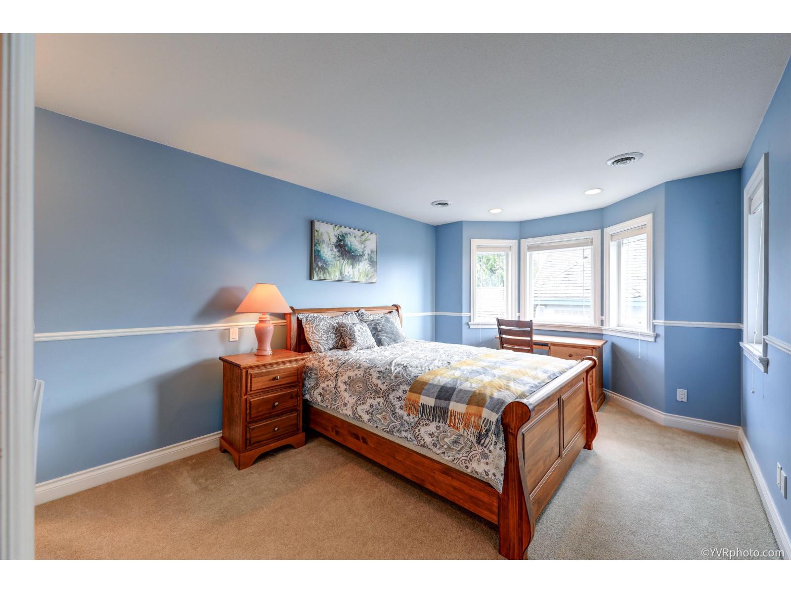 1419 133A STREET, Surrey