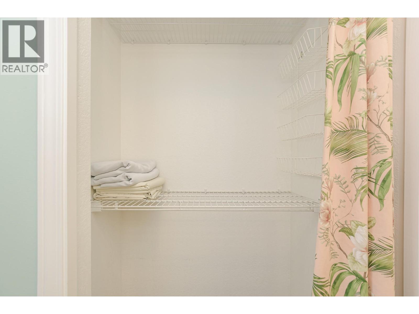 #45 303 Regent Avenue - 16