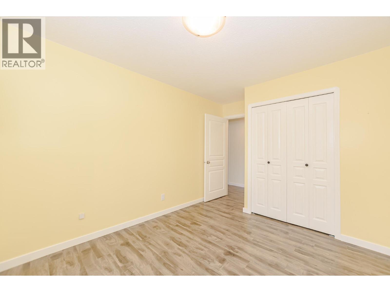 #45 303 Regent Avenue - 19