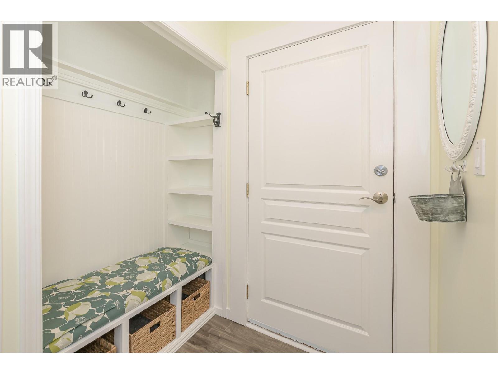 #45 303 Regent Avenue - 2