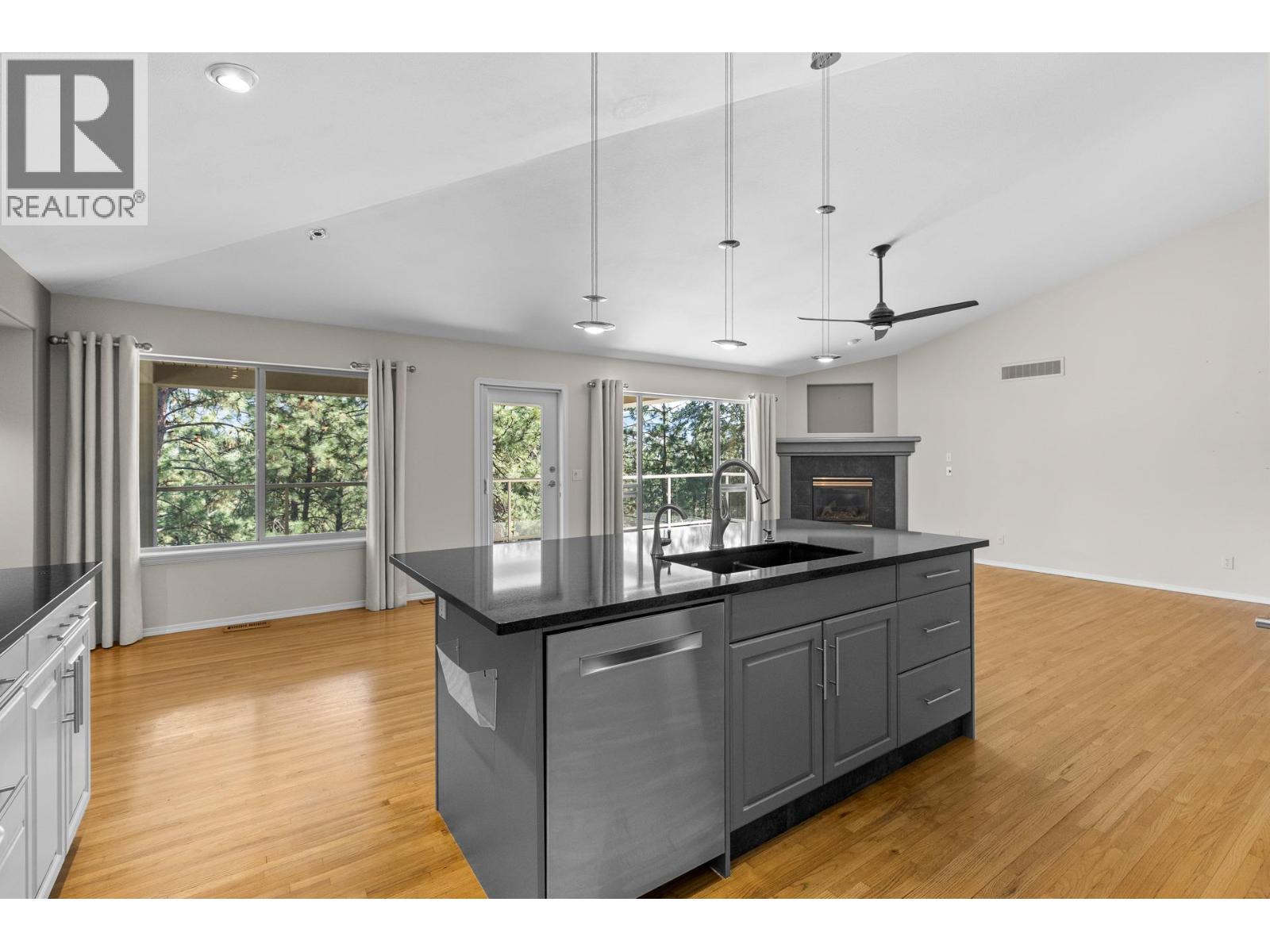  2149 Capistrano Drive, Kelowna