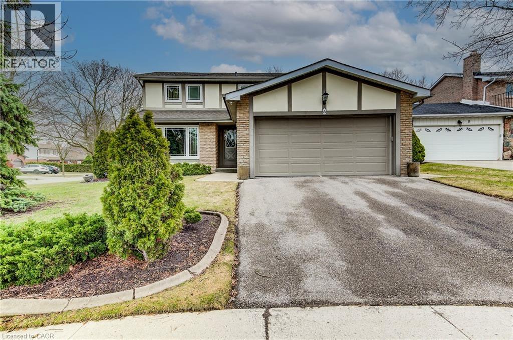 2 BLUE SPRUCE Court
