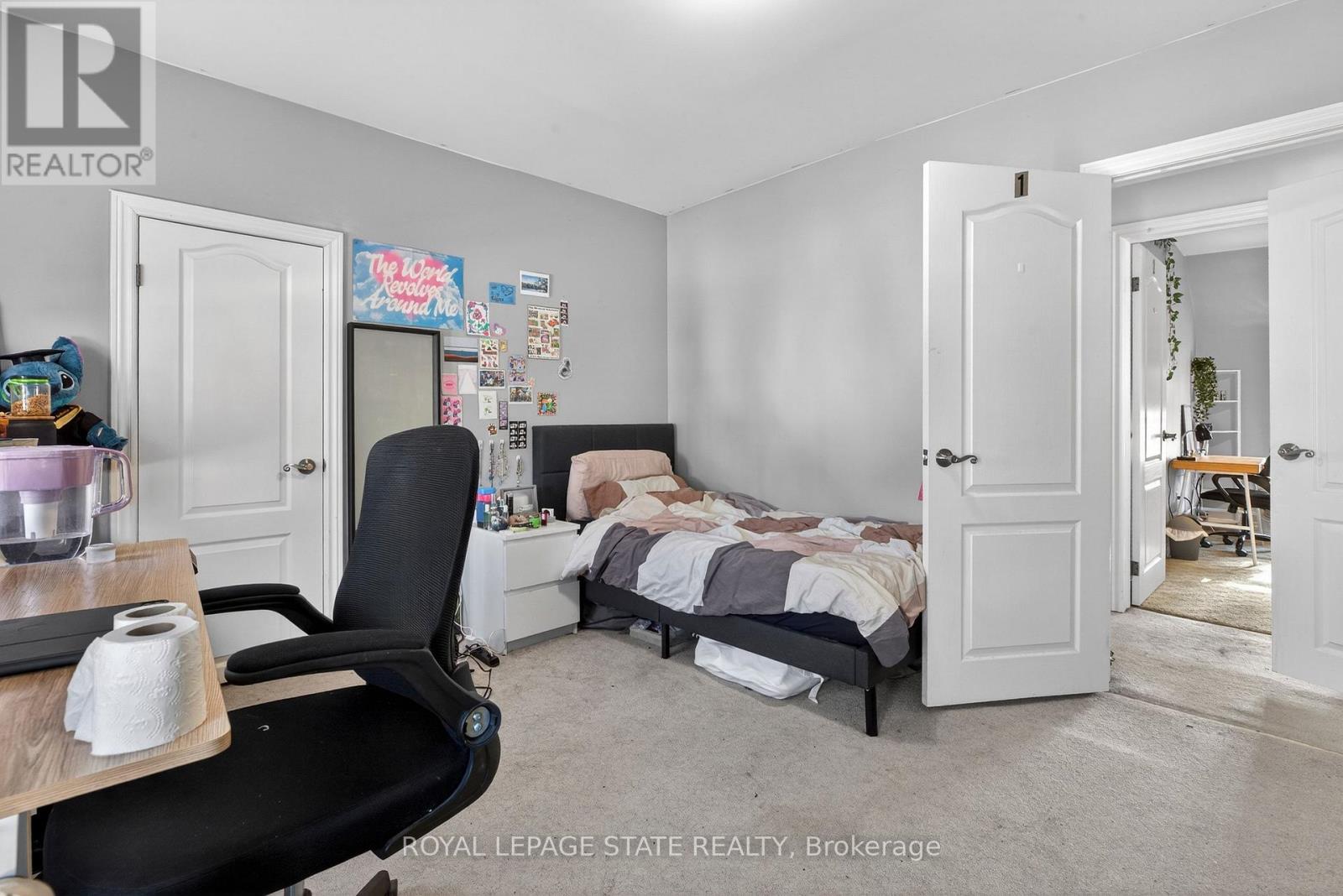 91 ROYAL AVENUE - 26