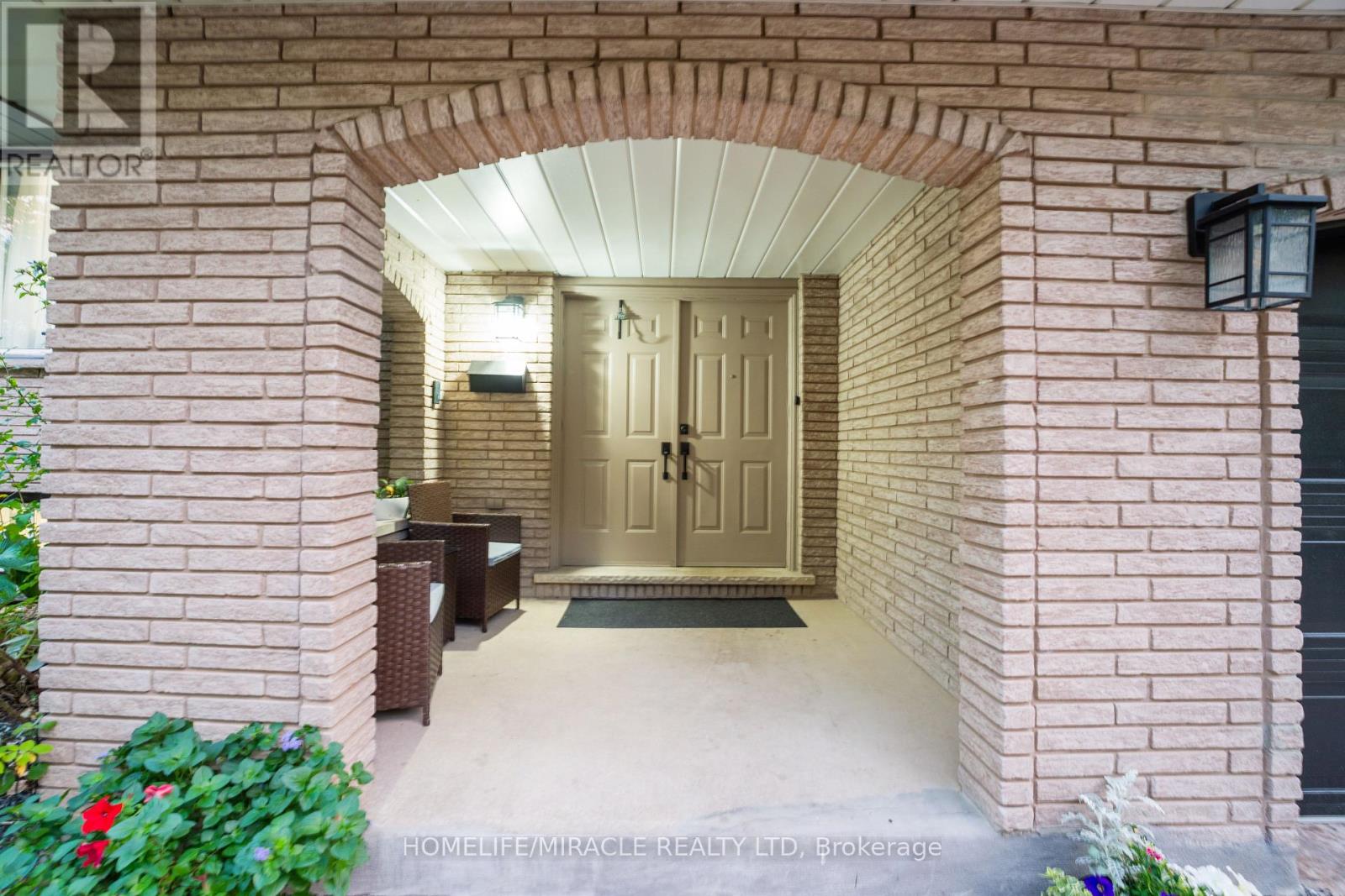 7250 MAYWOOD STREET - 4